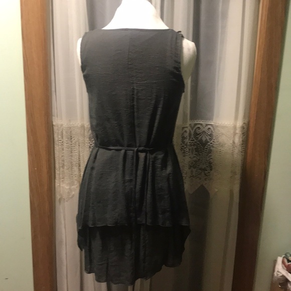 Dress - Picture 3 of 4